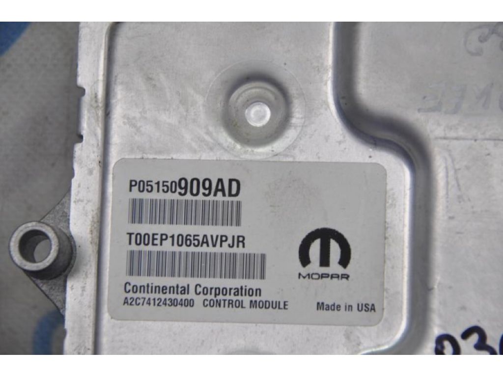 5150909AD | Блок керування двигуном JEEP CHEROKEE 14- - Фото 4