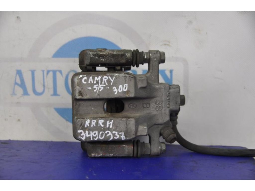 47830-06120 | Супорт гальмівний задн. прав. TOYOTA CAMRY 55 14-17