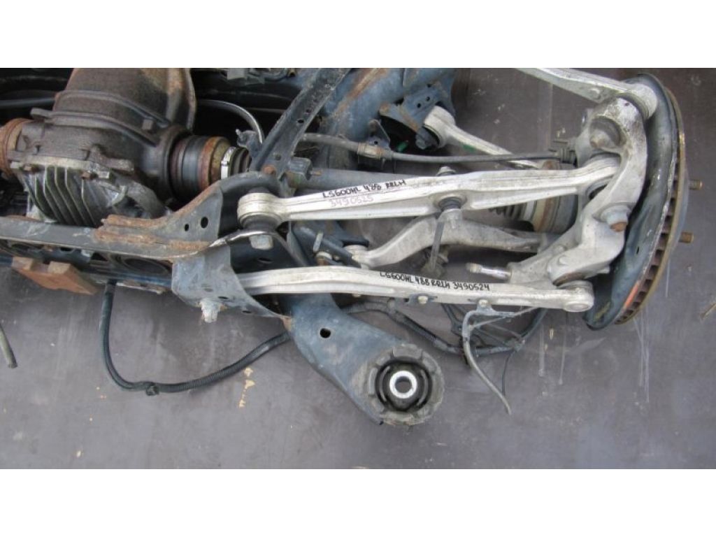 48706-50020 | Рычаг задней подвески поперечный нижний лев. LEXUS LS600HL 06-17