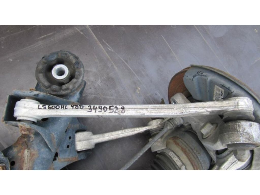 48710-50080 | Рычаг задней подвески поперечный нижний лев. LEXUS LS600HL 06-17