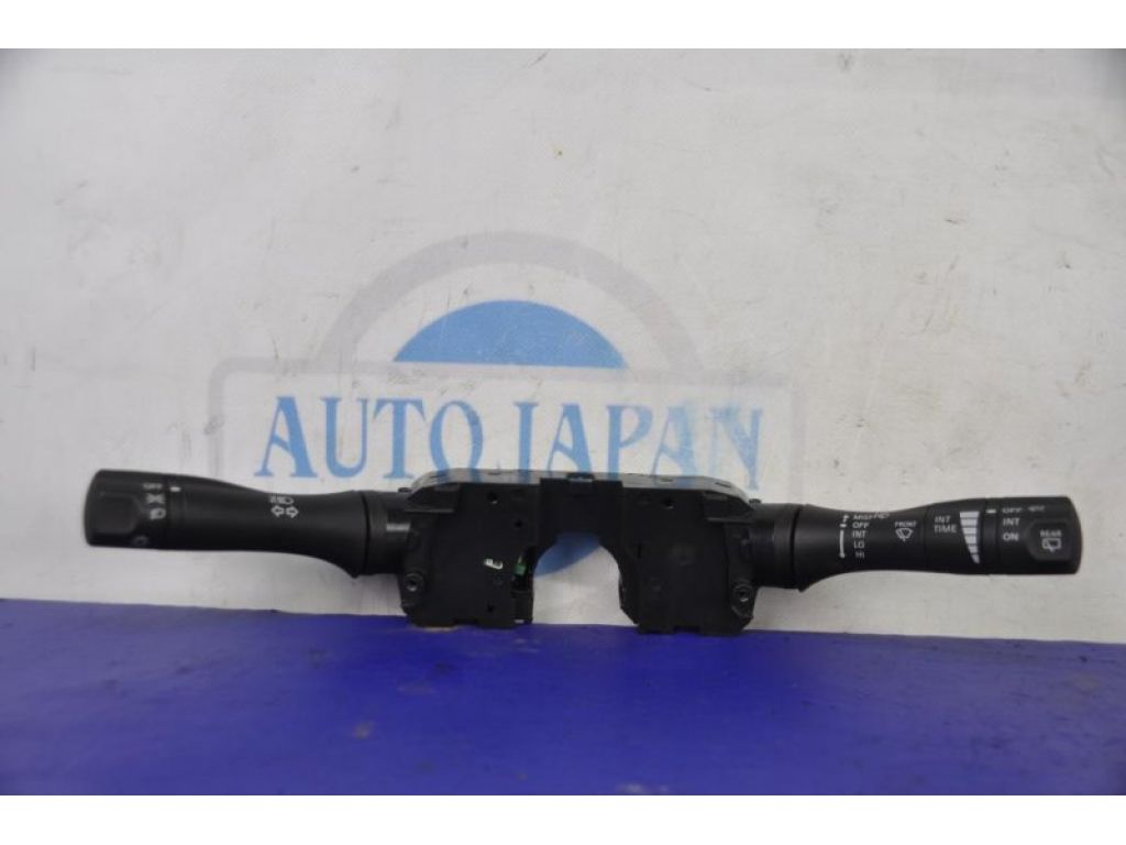 25560-1AN0B | Подрулевой переключатель NISSAN JUKE 10-19