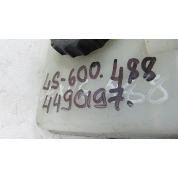 Бачок головного гальмівного циліндра LEXUS LS600HL 06-17 47220-50230 — 2