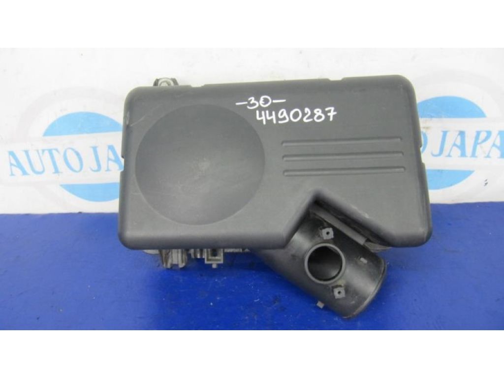 17705-0A140 | Крышка корпуса воздушного фильтра TOYOTA CAMRY 30 02-06