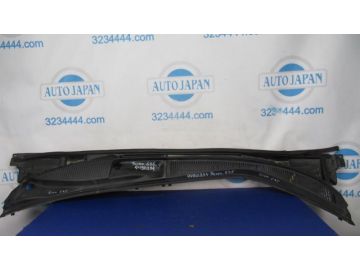 Пластик під лобове скло / Жабо SCION TC 04-10