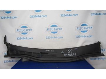 Пластик под лобовое стекло / Жабо TOYOTA CAMRY 55 14-17