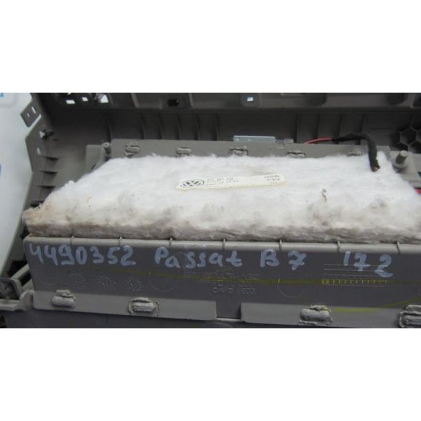 Бардачок VOLKSWAGEN PASSAT B7 11-15 561 857 101 B 92W — 2