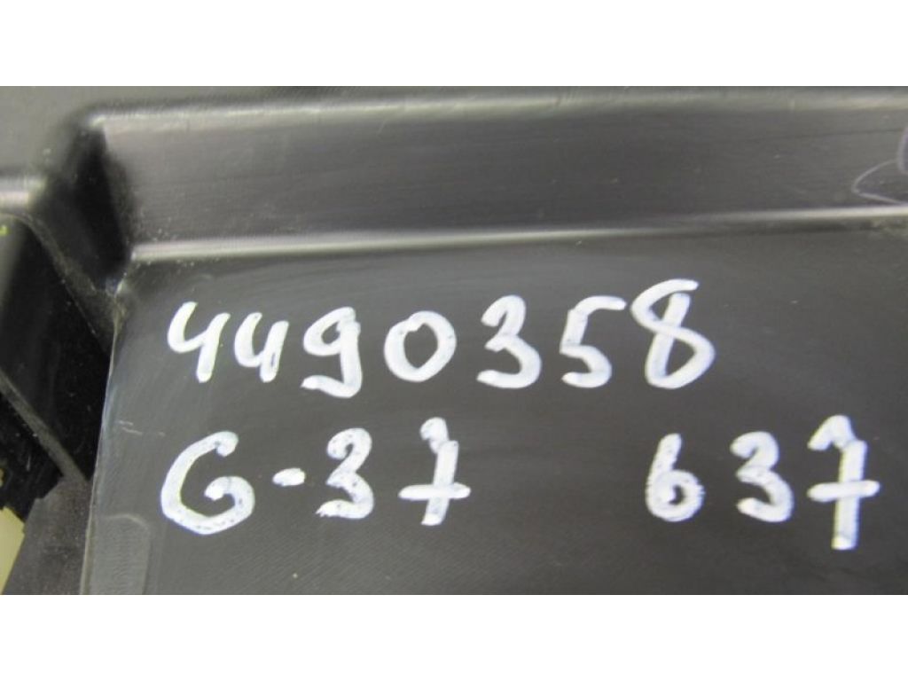 68102-JK600 | Бардачок INFINITI G25/G35/G37/Q40 06-14 - Фото 2