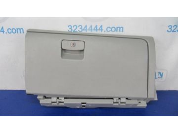 Бардачок SUBARU FORESTER 12-19