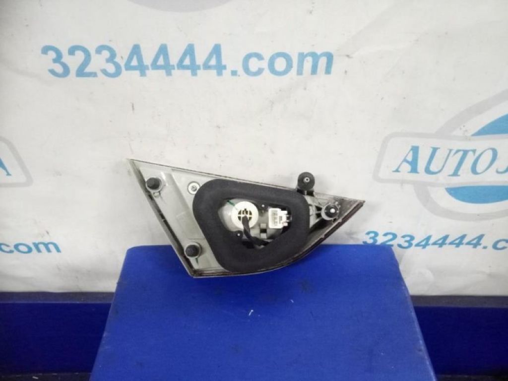 92404-3Q000 | Ліхтар внутрішній задн. прав. HYUNDAI SONATA YF 10-14 - Фото 2