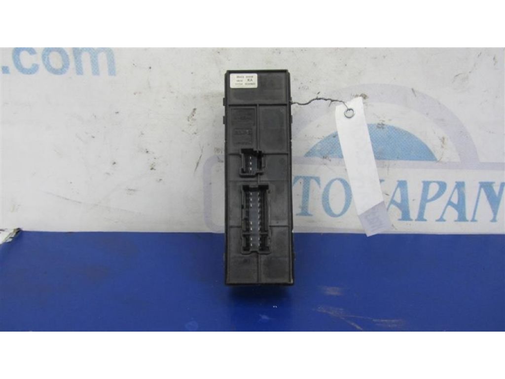 25401-1KA0B | Блок керування склопідіймачами передн. лів. NISSAN JUKE 10-19 - Фото 3