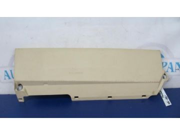 Подушка безпеки в коліна прав. TOYOTA CAMRY 55 14-17