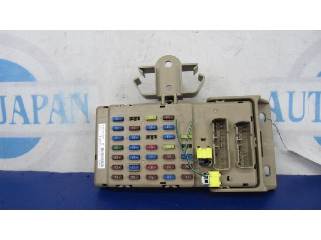 82290XA05A | Блок запобіжників салон SUBARU TRIBECA B10 07-13
