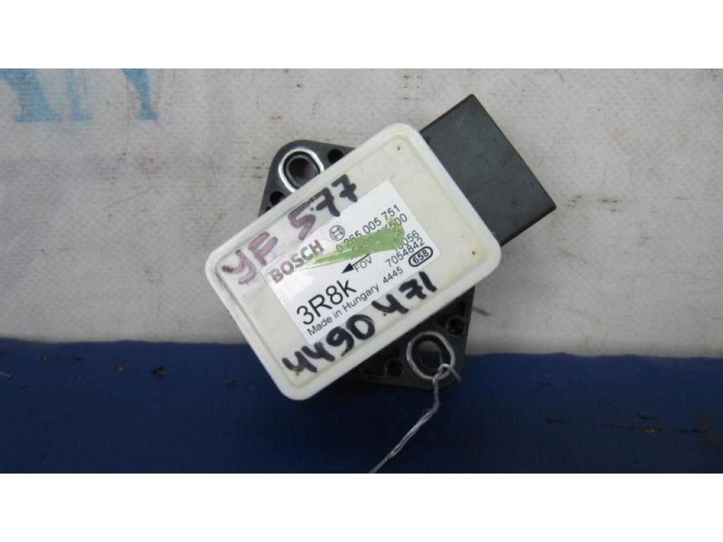 95690-3K500 | Датчик ESP HYUNDAI SONATA YF 10-14