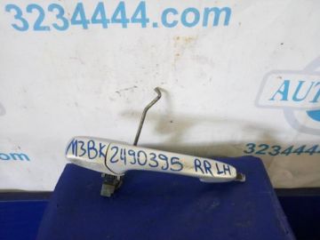 Ручка двери наружная задн. лев. MAZDA 3 BK 03-08