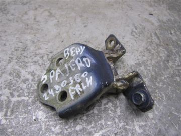 Петля двері верхня передн. лів. MITSUBISHI PAJERO SPORT 96-09
