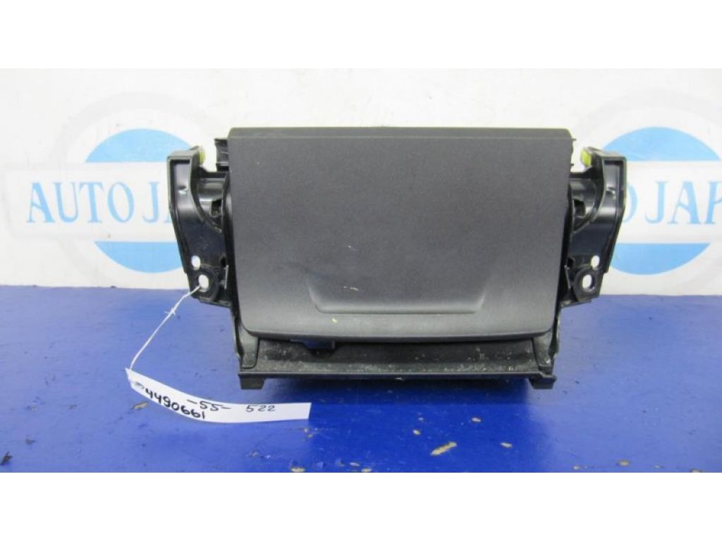 58804-06241 | Бардачок TOYOTA CAMRY 55 14-17