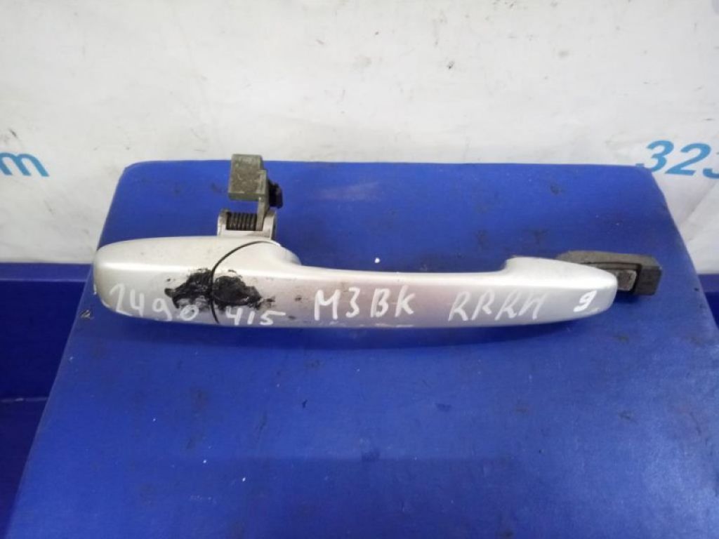 GJ6A-58-410D67 | Ручка двері зовнішня задн. прав. MAZDA 3 BK 03-08