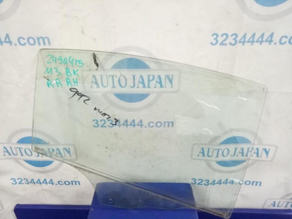 BN8V-72-511B | Скло дверей задн. прав. MAZDA 3 BK 03-08