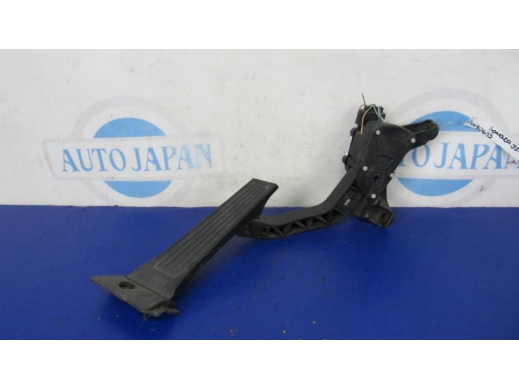 32700-3Q100 | Педаль газа HYUNDAI SONATA YF 10-14