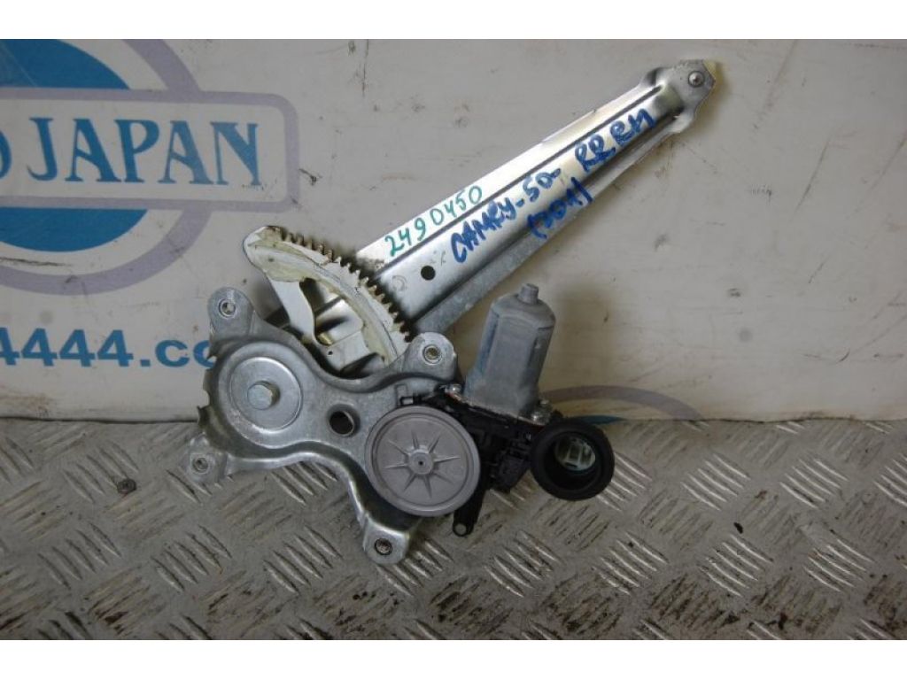 69803-06140 | Склопідйомник задн. прав. TOYOTA CAMRY 50 12-15