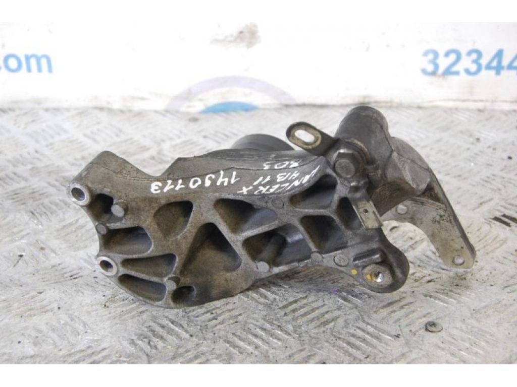4450A033 | Кронштейн насоса гідропідсилювача керма MITSUBISHI LANCER X 10 07-15 - Фото 3