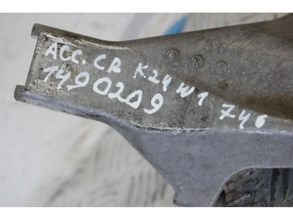 50630-T2F-A01 | Кронштейн двигателя передн. HONDA ACCORD CR 13-18 - Фото 2