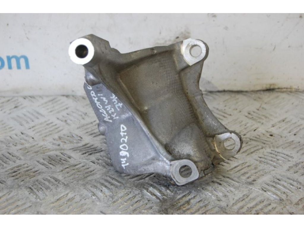 50610-T2F-A01 | Кронштейн двигателя задн. лев. HONDA ACCORD CR 13-18