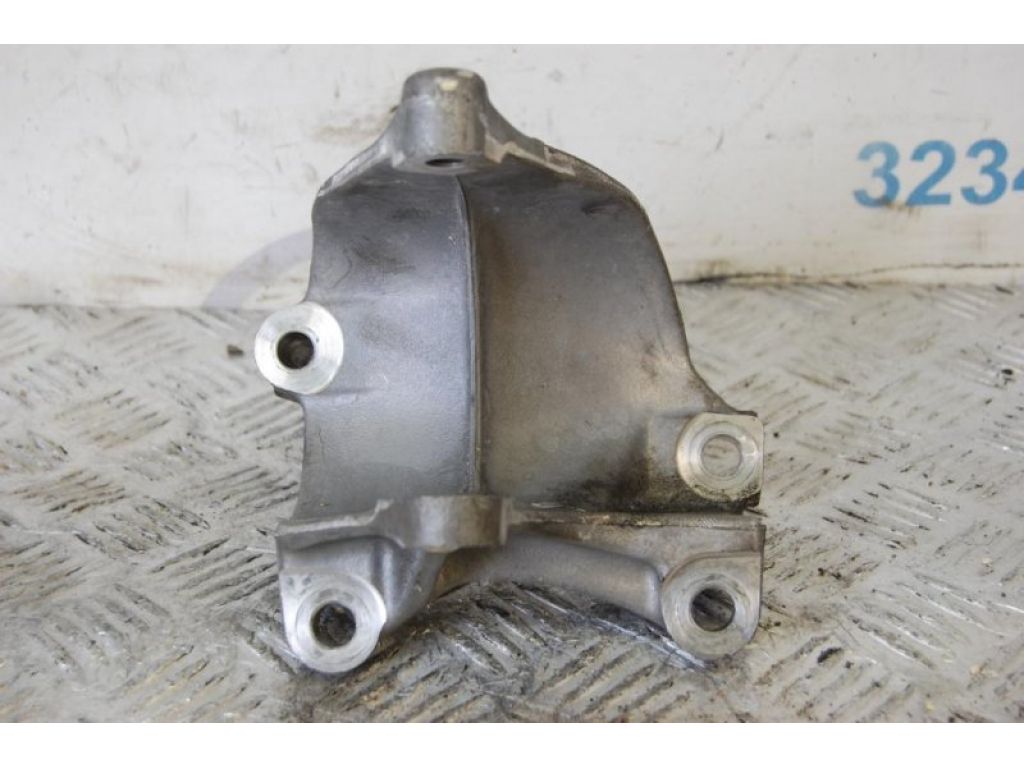 50610-T2F-A01 | Кронштейн двигателя задн. лев. HONDA ACCORD CR 13-18 - Фото 3