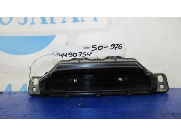 Годинник TOYOTA CAMRY 50 12-15