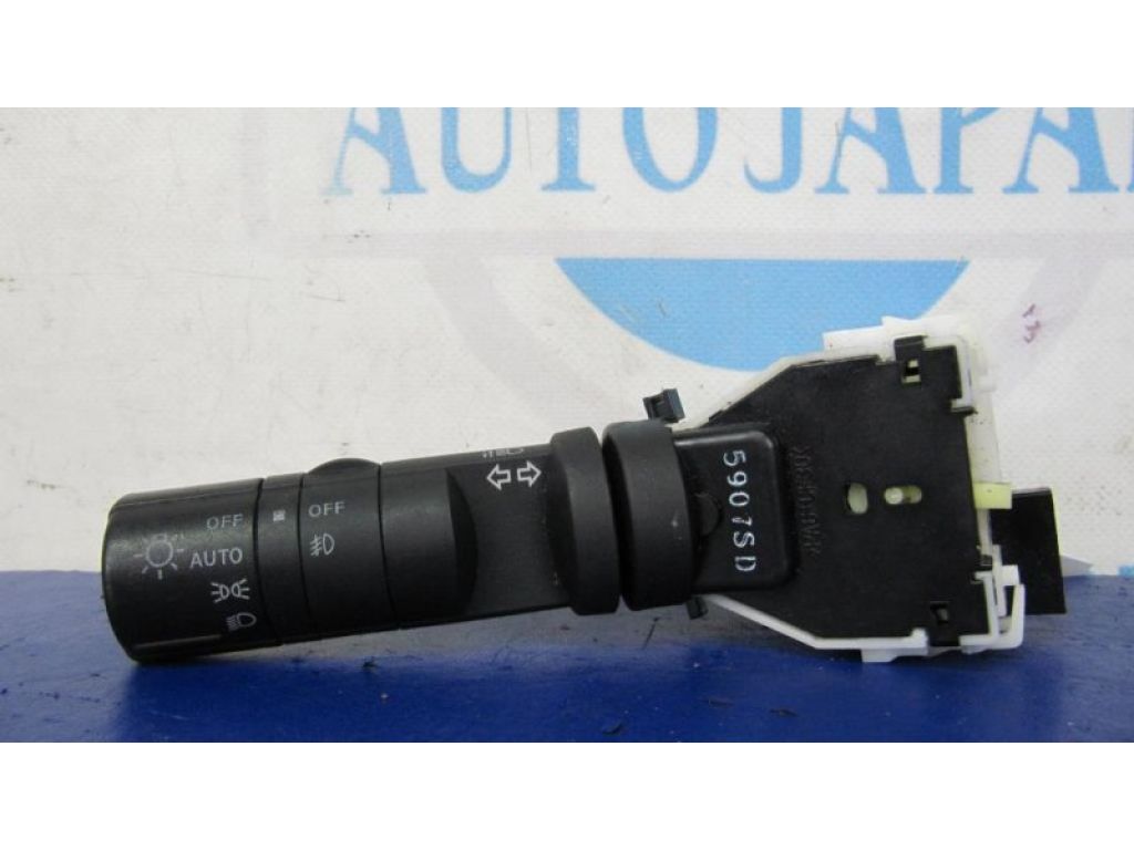 25540-CB60A | Подрулевой переключатель лев. INFINITI FX S50 03-08