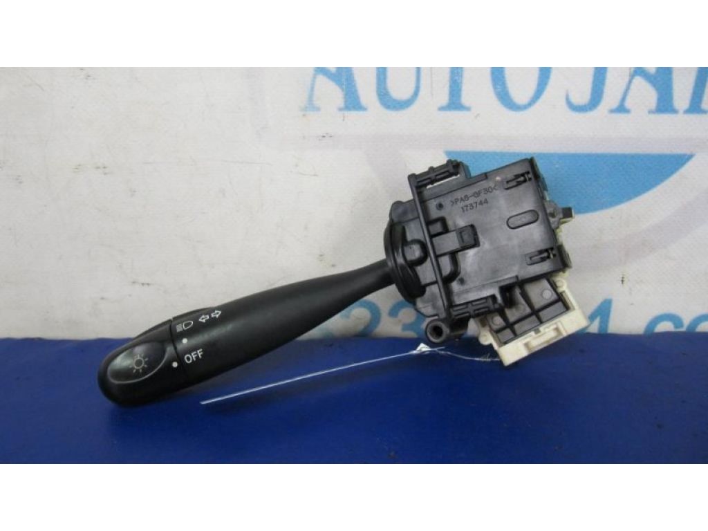 84140-02170 | Подрулевой переключатель лев. TOYOTA MATRIX 02-08