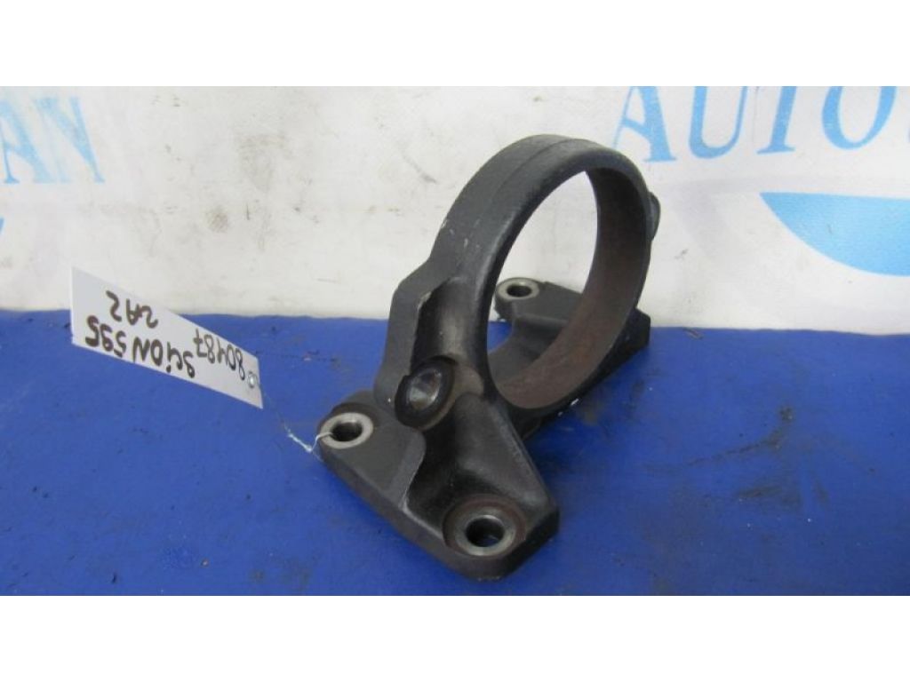43457-28020 | Кронштейн проміжного валу SCION TC 04-10