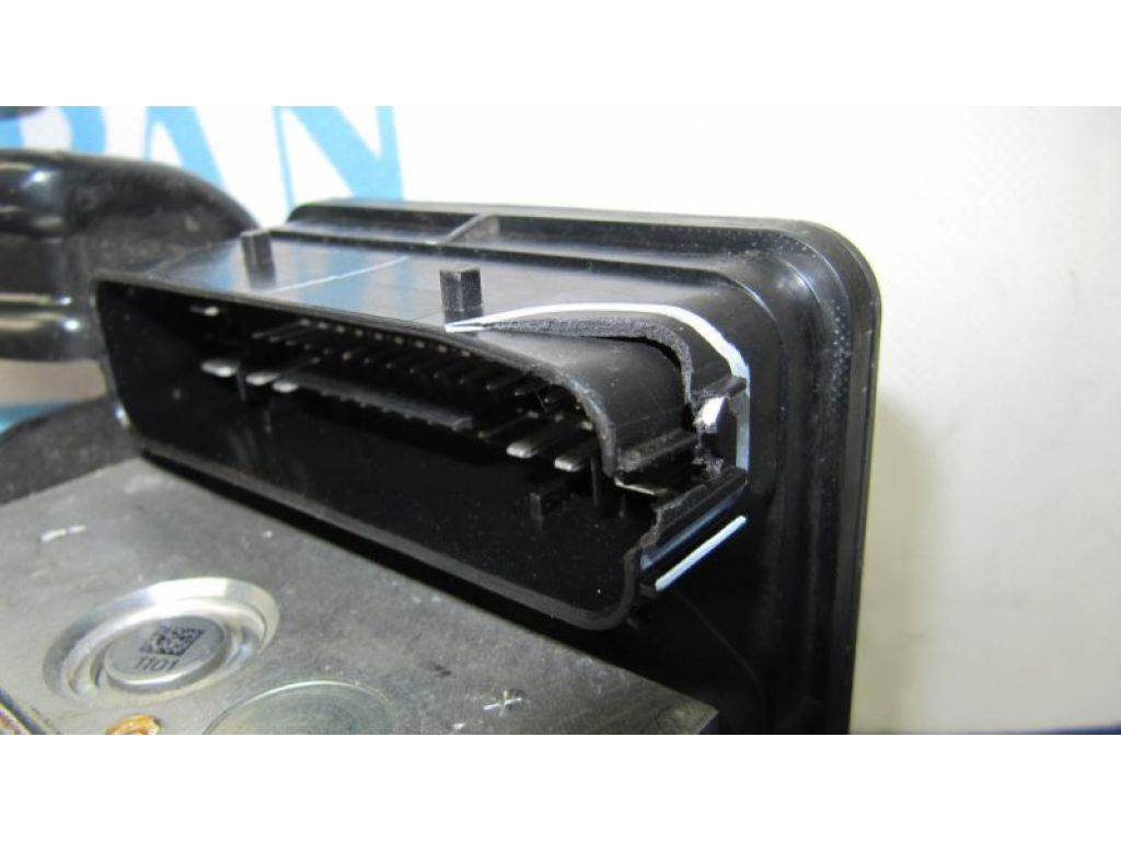 EG9Z-2C215-A | Блок антиблокувальної системи FORD FUSION 14- - Фото 4