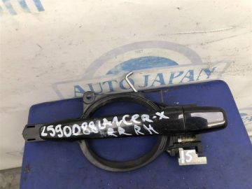 Ручка двері зовнішня задн. прав. MITSUBISHI LANCER X 10 15-17 Ручка двері зовнішня задн. прав. MITSUBISHI LANCER X 10 15-17