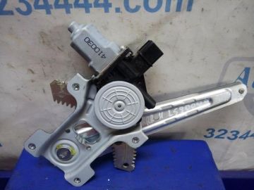 Склопідйомник задн. прав. SUBARU IMPREZA 11-17