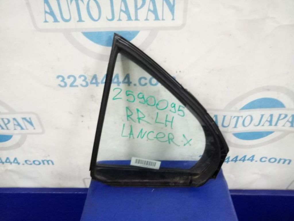 5740A189 | Стекло двери глухое задн. лев. MITSUBISHI LANCER X 10 15-17