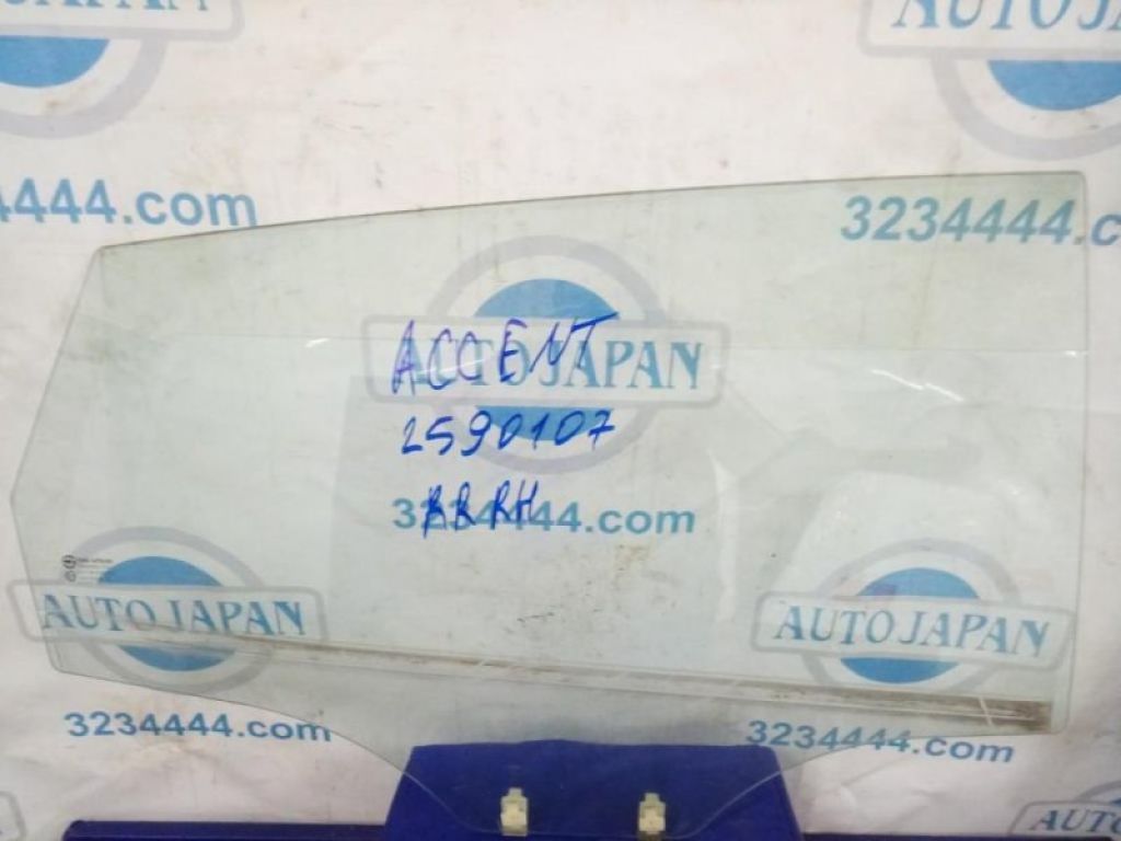 83421-1R210 | Скло дверей задн. прав. HYUNDAI ACCENT RB 10-