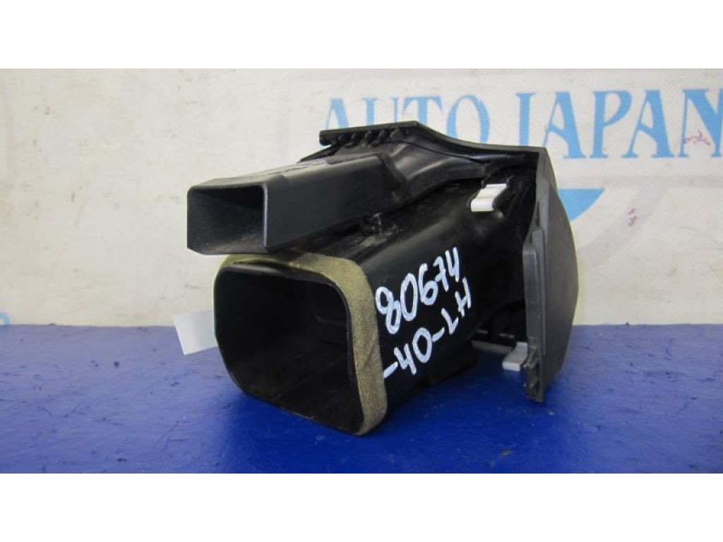 55650-06050-E0 | Дефлектор воздушный лев. TOYOTA CAMRY 40 06-11 - Фото 3