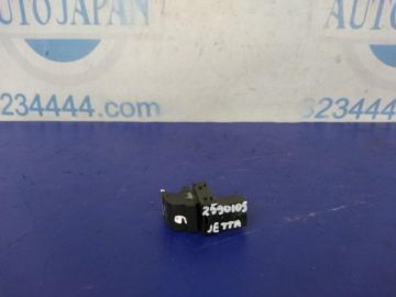 Кнопка склопідіймача VOLKSWAGEN JETTA USA 10-17