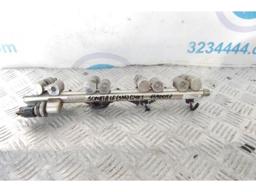 Форсунка паливна HYUNDAI SONATA LF 2014-