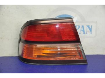 Фонарь наружный задн. лев. NISSAN MAXIMA A32 94-99