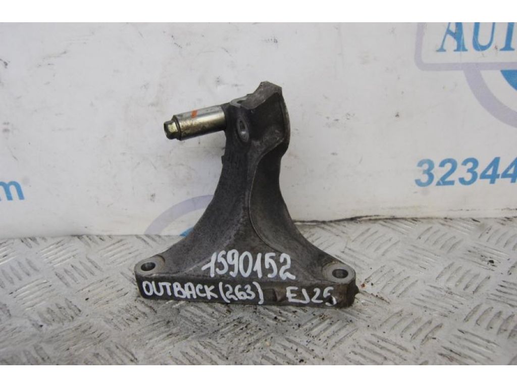 30450AA000 | Кронштейн КПП прав. SUBARU OUTBACK 09-14 BR