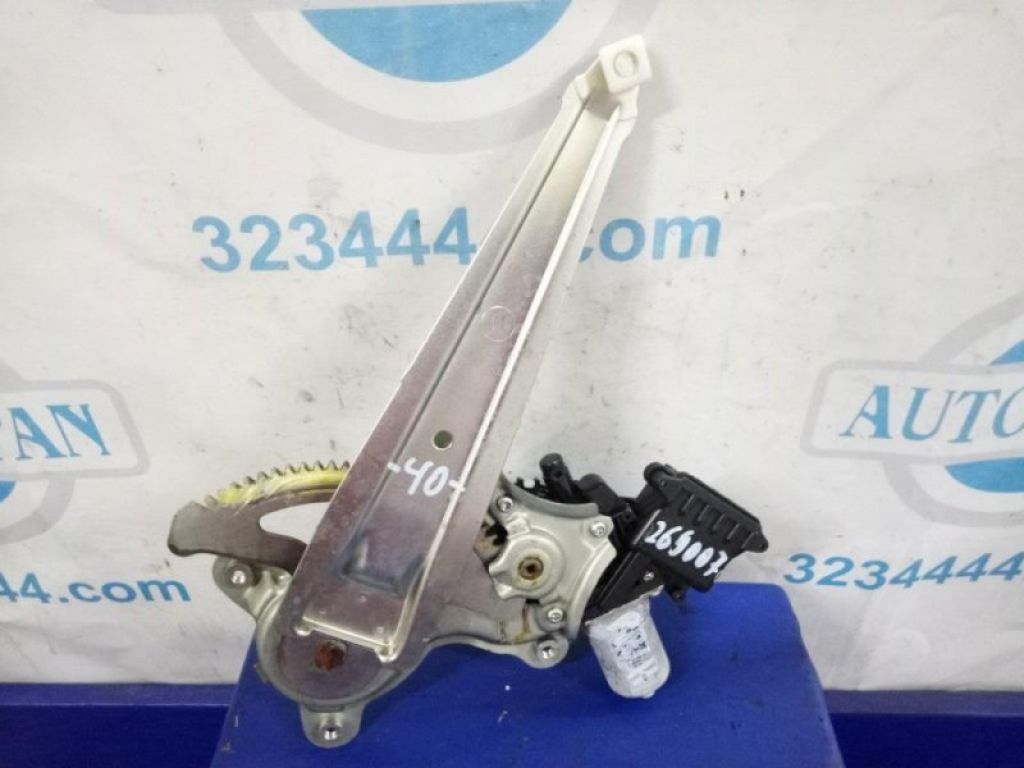 69803-33050 | Склопідйомник задн. прав. TOYOTA CAMRY 40 06-11