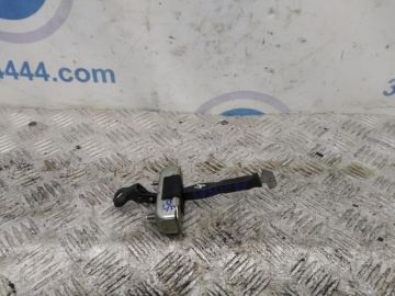 Обмежувач дверей задн. лів. TOYOTA CAMRY 50 12-15
