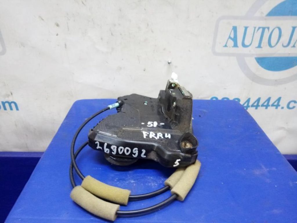 69030-0C050 | Замок двери передн. прав. TOYOTA CAMRY 50 12-15