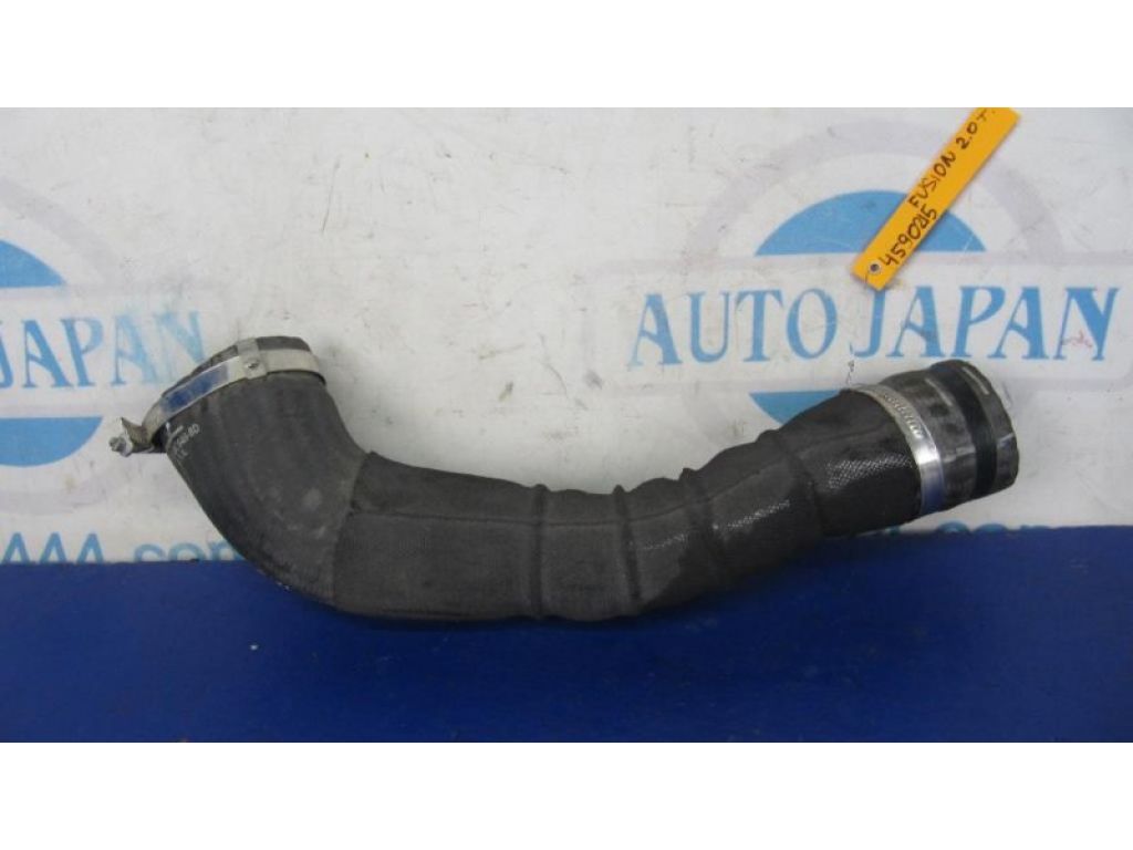 DS7Z-6C646-B | Патрубок интеркулера FORD FUSION 14-