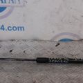 81160-0W000 | Амортизатор капоту HYUNDAI SANTA FE (CM) 05-12