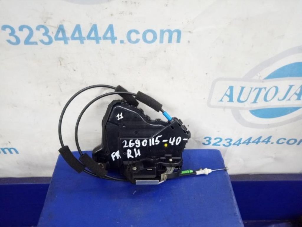69030-06200 | Замок двери передн. прав. TOYOTA CAMRY 40 06-11