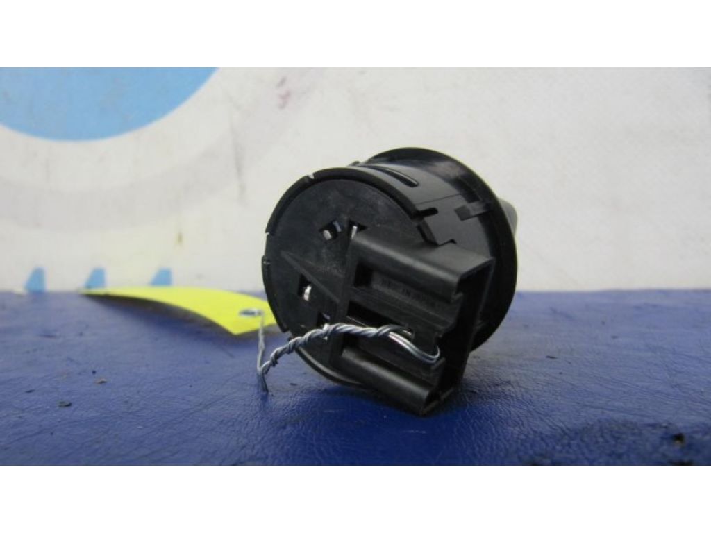 25315-JK01A | Кнопка регулювання кермової колонки INFINITI M25/M37/M56/Q70/M35H 10-16 - Фото 3