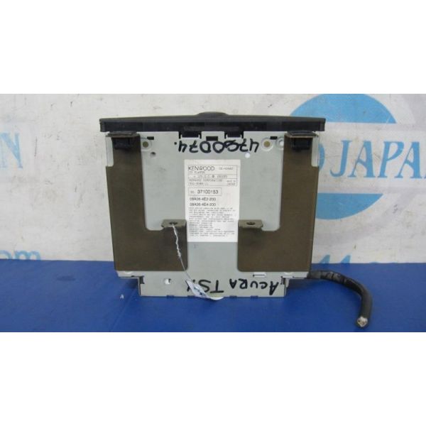 CD-чейнджер HONDA ACCORD CL7 / TSX 03-08 08A06-4E2-200 — 4